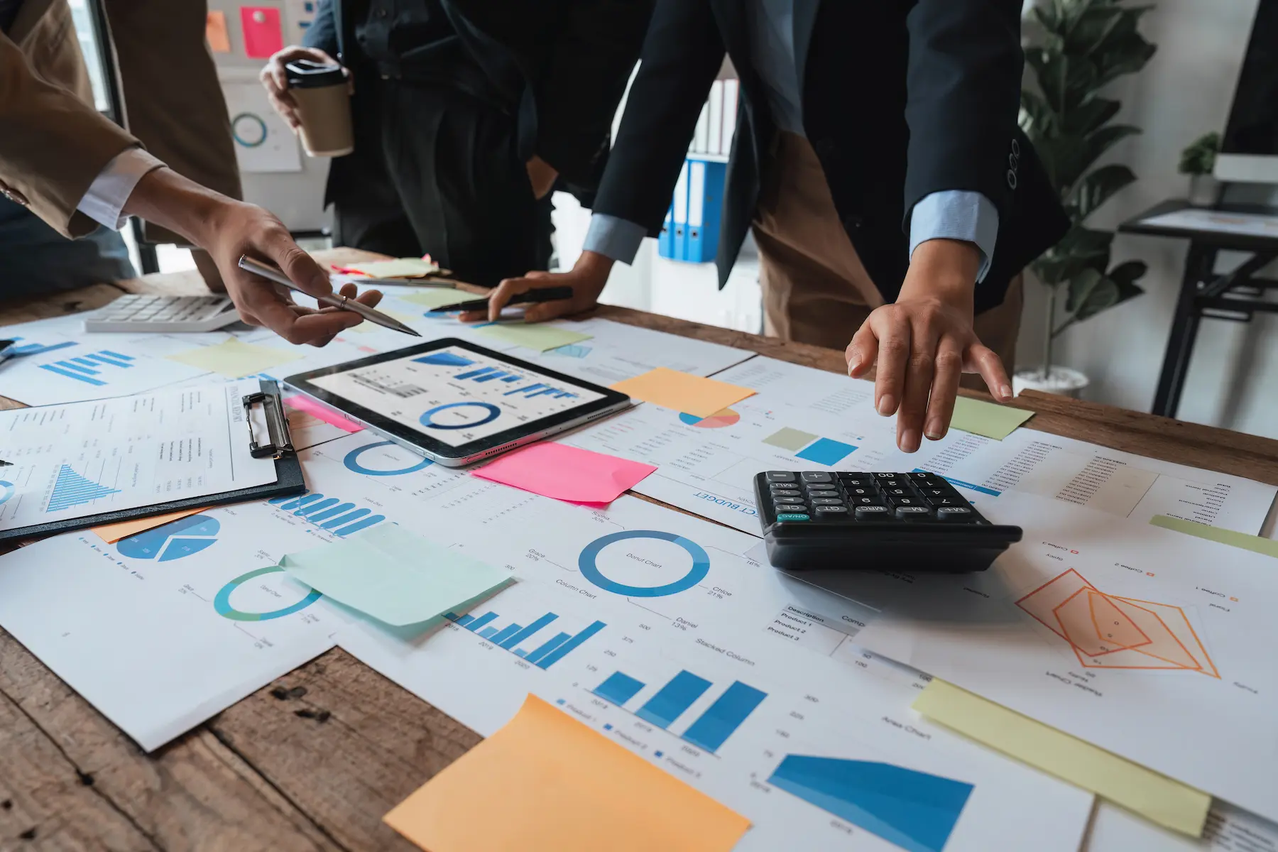 Financeiro Empresarial - Invest Consult -  Consultoria Contábil e Auditoria